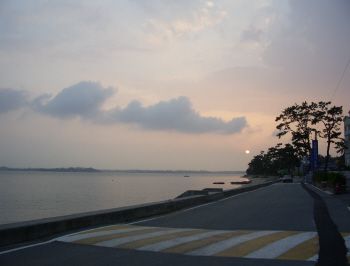 호텔앞 바닷가